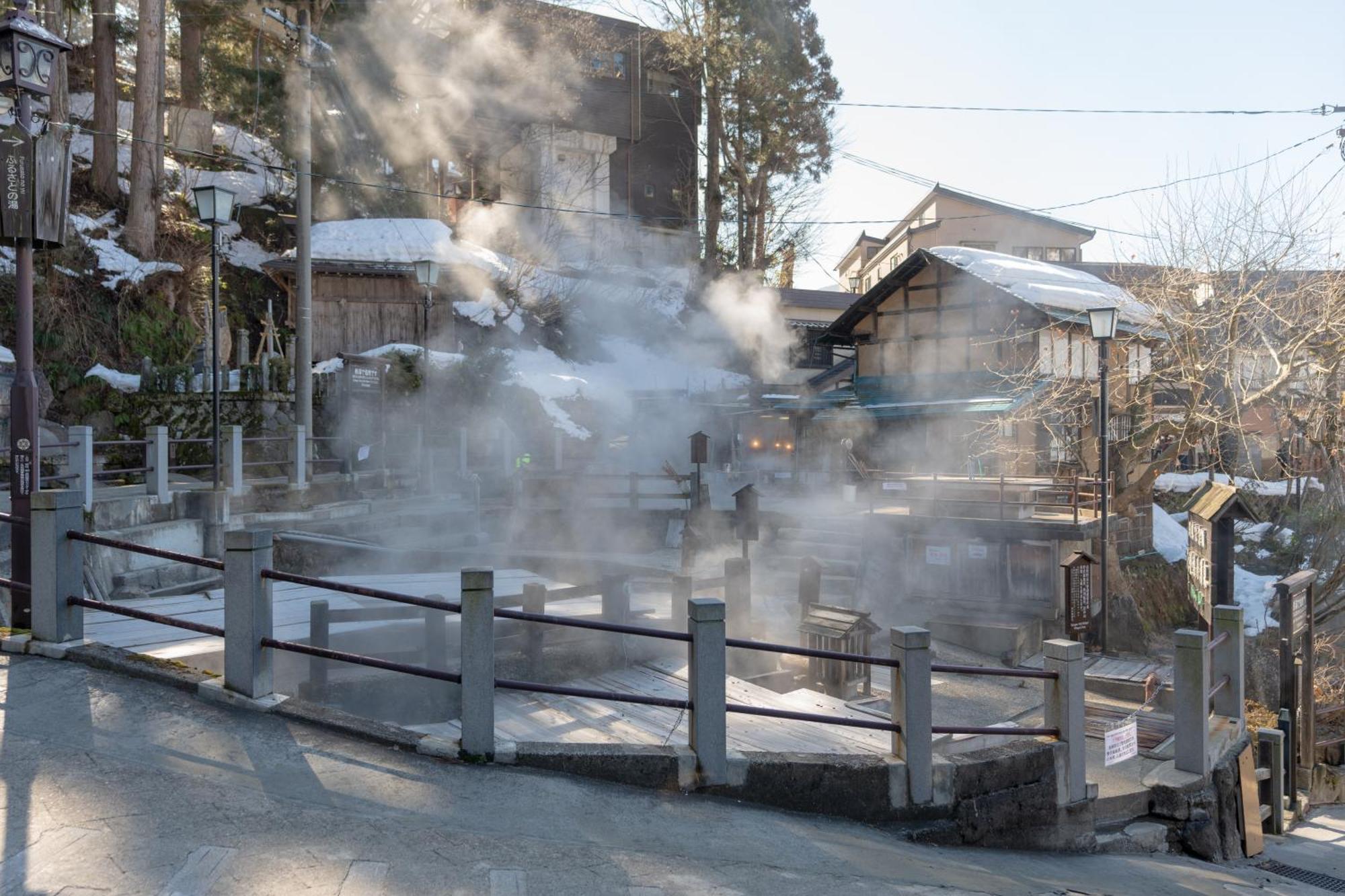 Nozawa Onsen Azegamikan Dış mekan fotoğraf